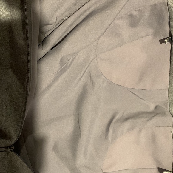 Banana republic sheath strapless dress. Built in bra. - Picture 2 of 3